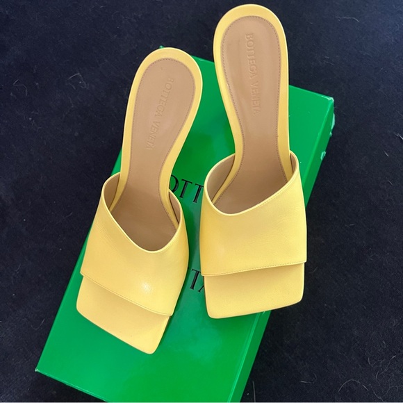 Bottega veneta Stretch Mule - Picture 1 of 5